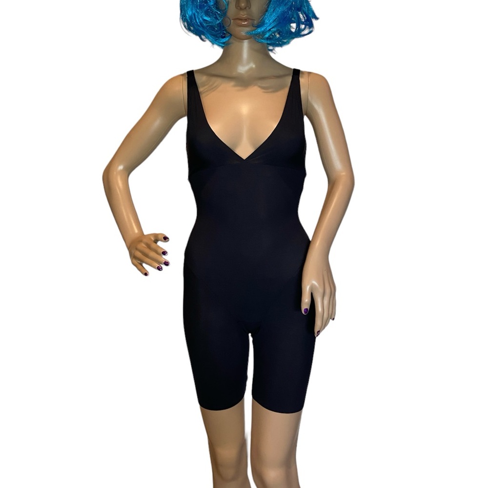 Maidenform Self Expressions Open Bust Body Shaper Bodysuit Black Size Medium NWT